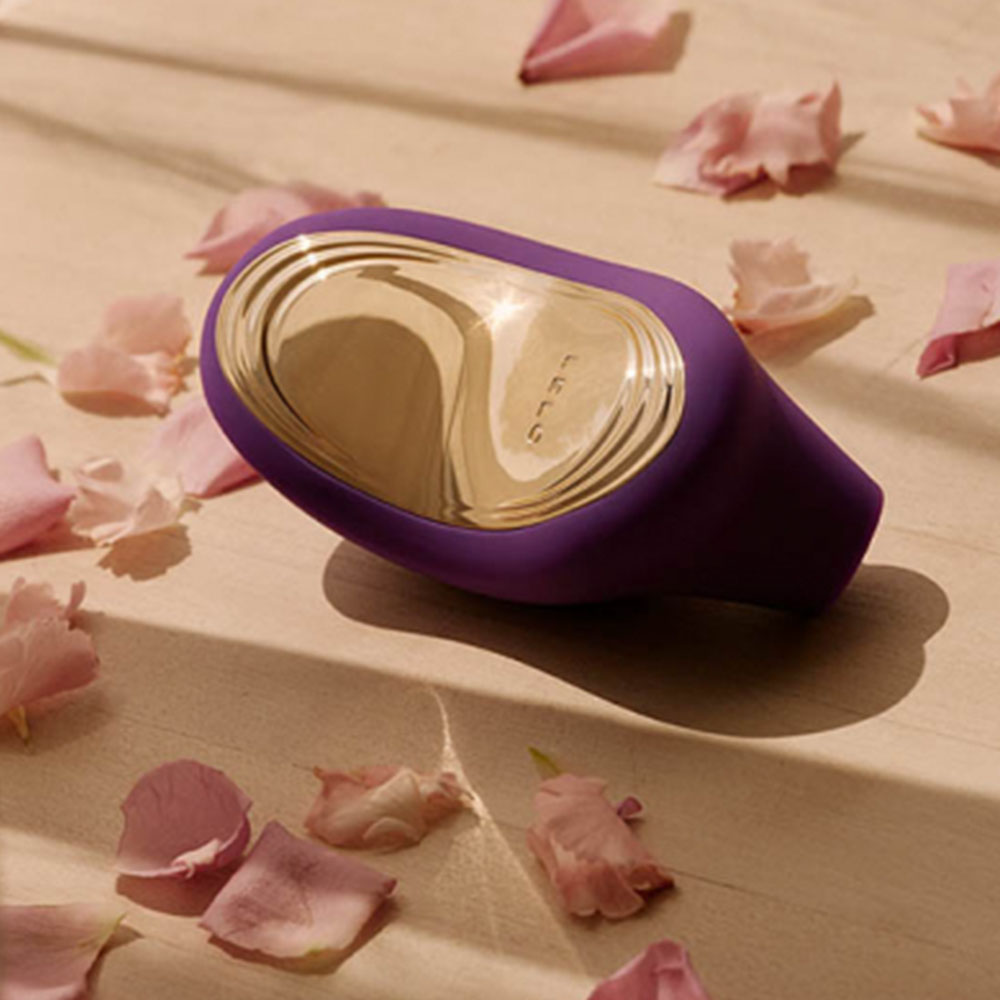 Lelo Sona 2 Purple Clitoral Vibrator - Image 3